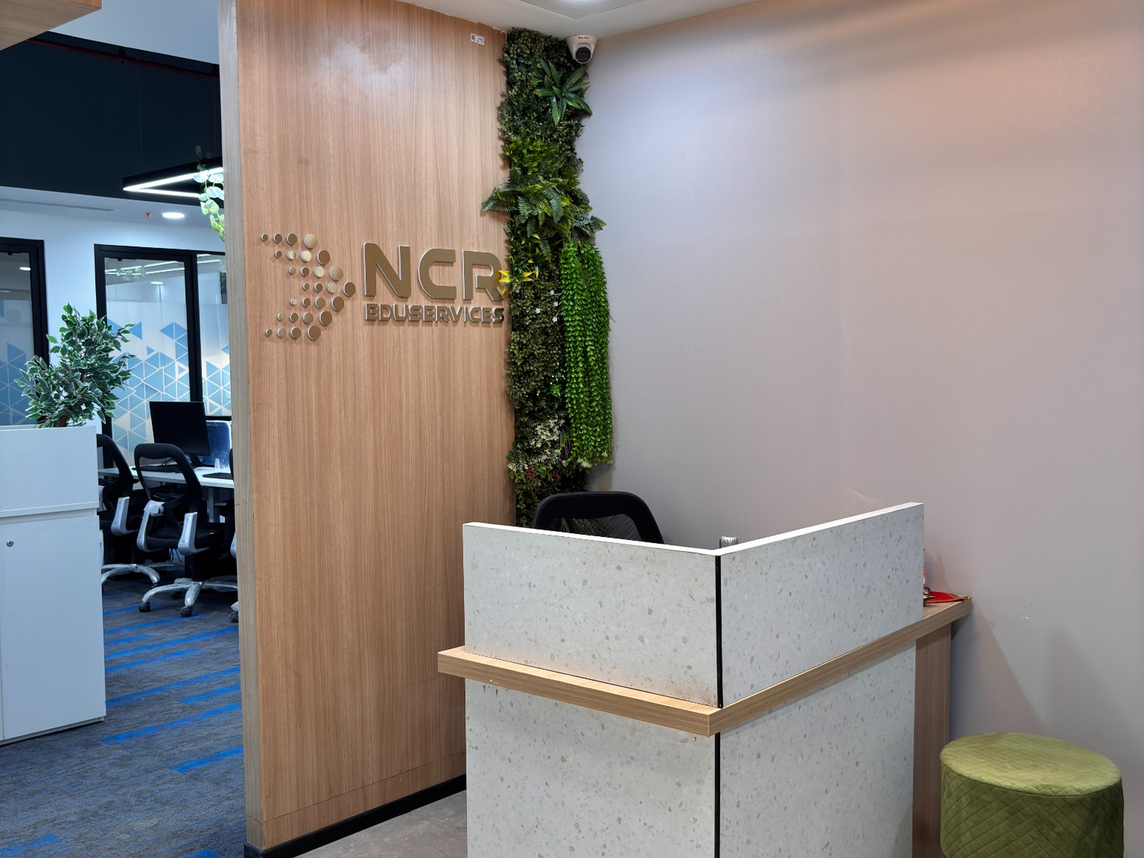 Edu commercial interior